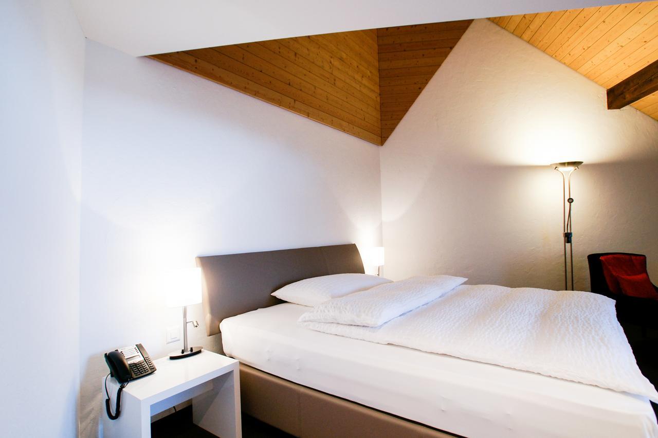 Ochsen Lenzburg Hotel Bagian luar foto