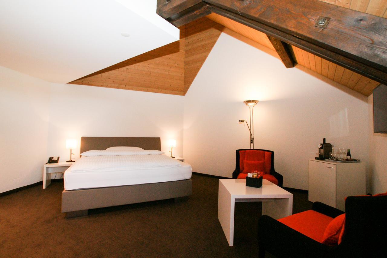 Ochsen Lenzburg Hotel Bagian luar foto