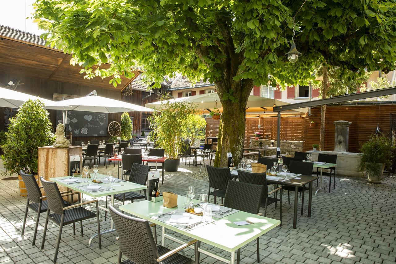 Ochsen Lenzburg Hotel Bagian luar foto