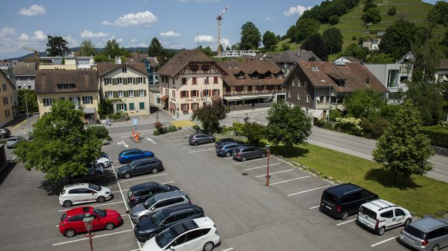 Ochsen Lenzburg Hotel Bagian luar foto